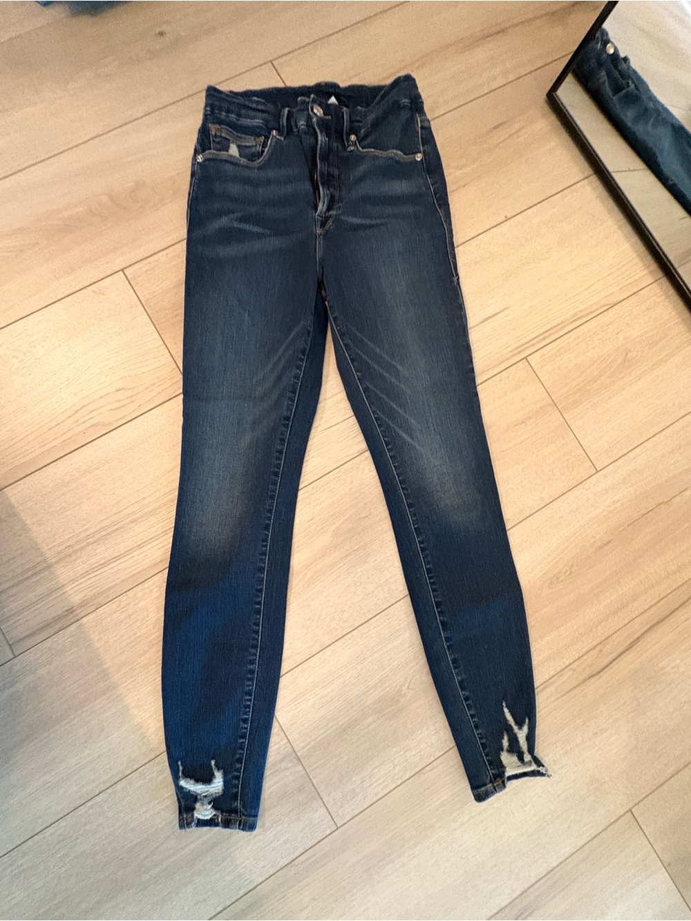 Good American Indigo Skinny Jeans with Ankle Distress